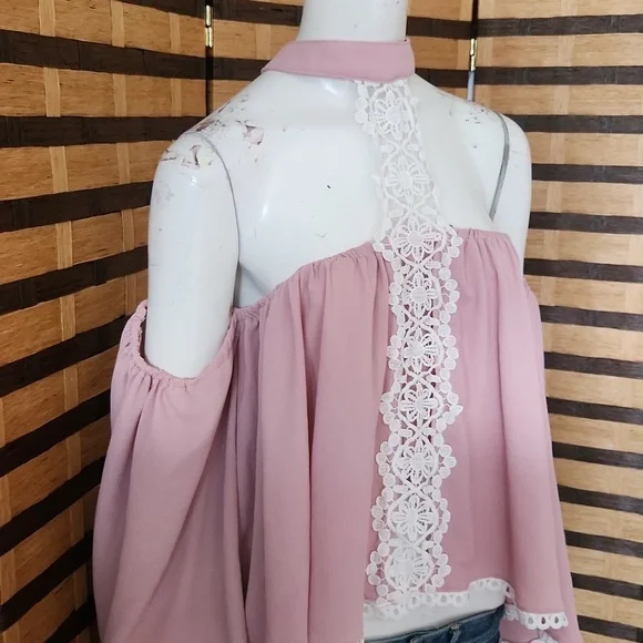 Pink off shoulder choker top - Picture 5 of 9